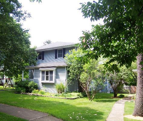 468 Elm St., Glen Ellyn, IL 60137