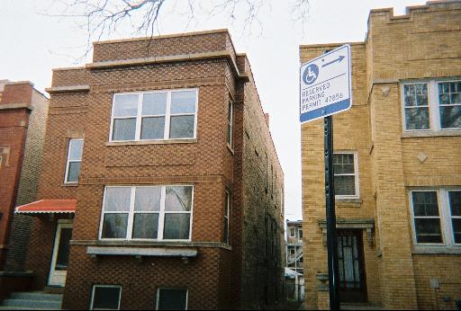 2741 W Carmen Ave., Chicago, IL 60625