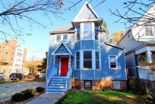 1530 W Ainslie St., Chicago, IL 60640