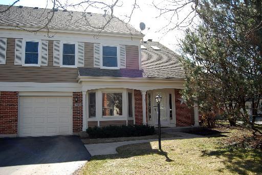 2515 E Hunter Dr., Arlington Heights, IL 60004