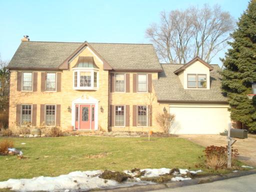 1104 Ashbury Ct., Geneva, IL 60134