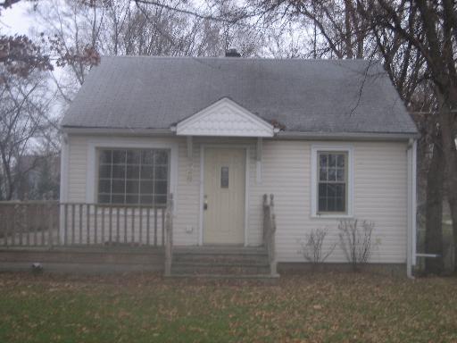 928 Colfax St., Palatine, IL 60067