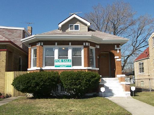 7706 S Winchester Ave., Chicago, IL 60620