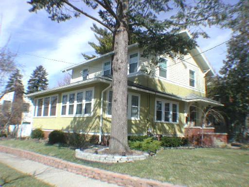 304 N. Chicago Ave., Rockford, IL 61107