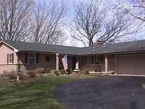 311 Thornbrook Rd., Dekalb, IL 60115