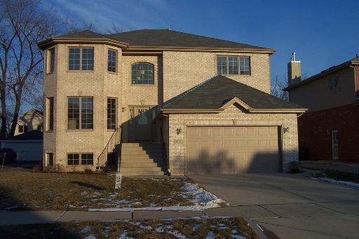 9615 S Merton Ave., Oak Lawn, IL 60453