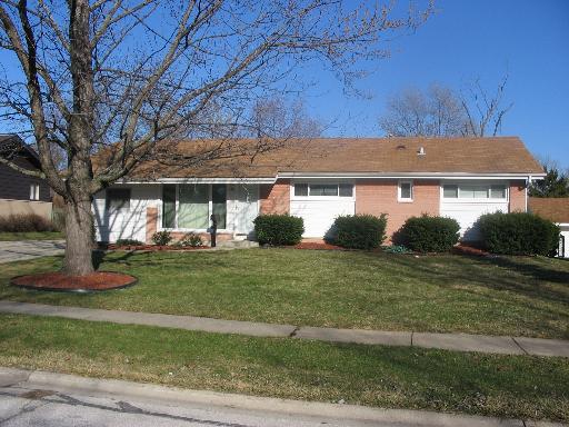 275 Payson St., Hoffman Estates, IL 60194