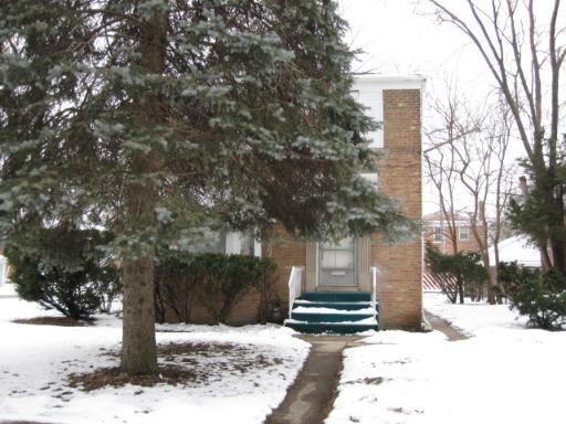 918 Marshall Ave., Bellwood, IL 60104