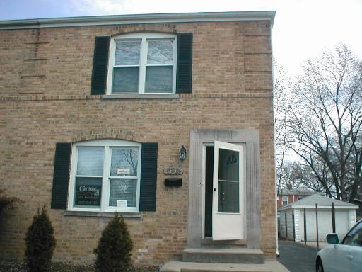 1865 Orchard St., Des Plaines, IL 60018