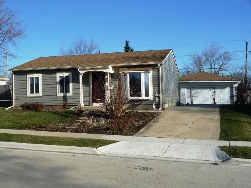 406 Healy Ave., Romeoville, IL 60446