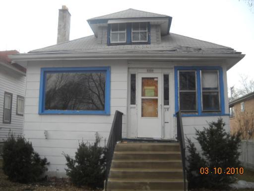 2020 Brown Ave., Evanston, IL 60201