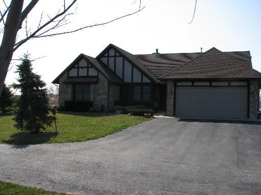 5395 Carbon Hill Rd., Gardner, IL 60424
