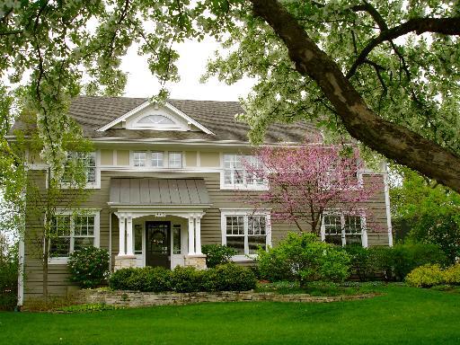 773 Hill Ave., Glen Ellyn, IL 60137