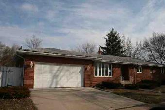 17050 Grant St., Lansing, IL 60438