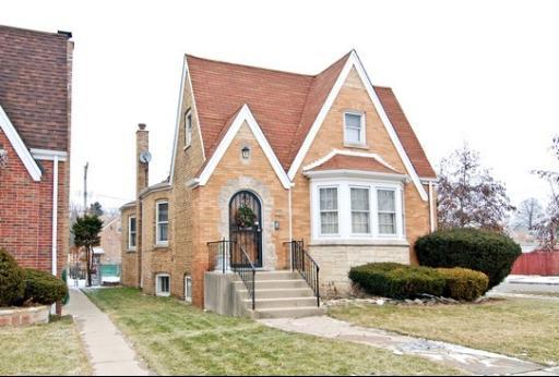 5800 W Roscoe St., Chicago, IL 60634