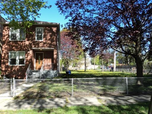 1919 Grey Ave., Evanston, IL 60201