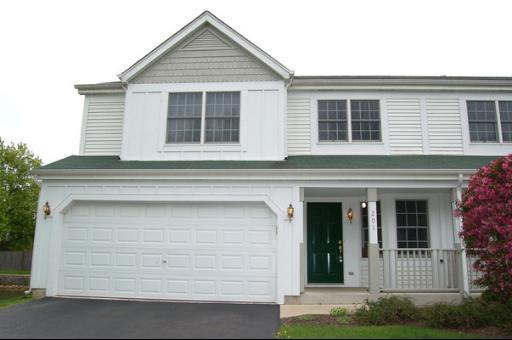 201 Spring Point Dr., Carpentersville, IL 60110