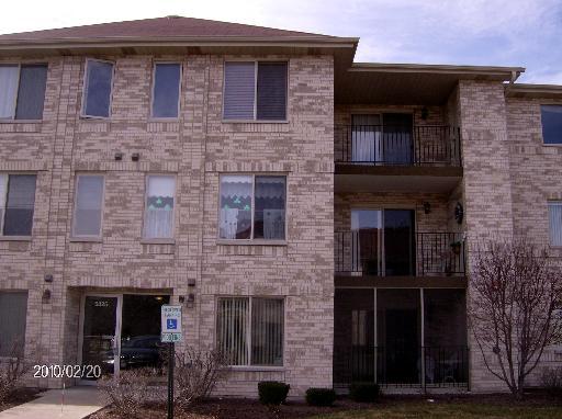 6825 Forestview Dr. #3C, Oak Forest, IL 60452
