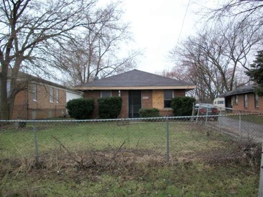 2004 Mckinley Ave., Joliet, IL 60436