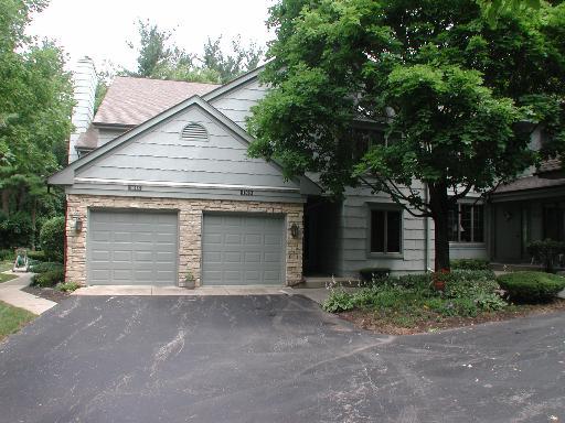 1020 Torrey Pines Ct., Darien, IL 60561