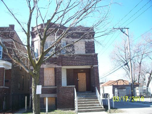 5914 S Rockwell St., Chicago, IL 60629