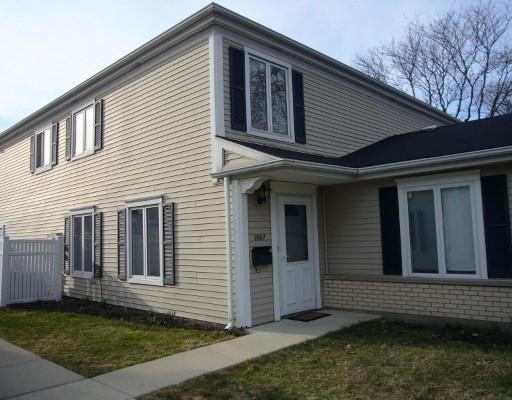 1067 Cove Dr. #140B, Prospect Heights, IL 60070