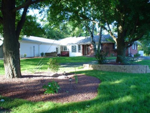 2034 Hawthorne Dr., Rockford, IL 61107