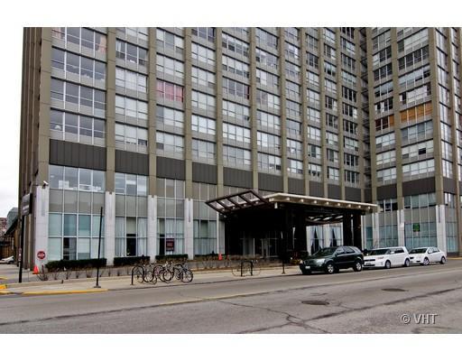 655 W Irving Park Rd. #4304, Chicago, IL 60613