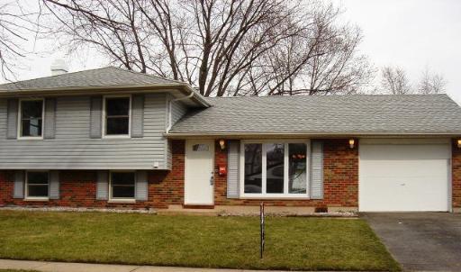 307 Emery Ave., Romeoville, IL 60446
