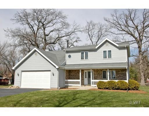 208 W Pleasant View Dr., Mchenry, IL 60050