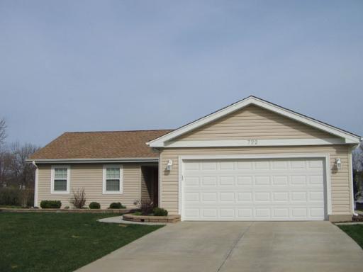 722 Stockbridge Ct., Schaumburg, IL 60194