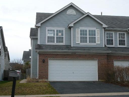 1337 Derby Ln., Mundelein, IL 60060