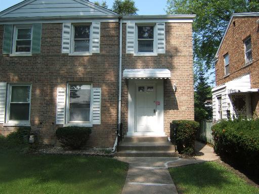 416 Geneva Ave., Bellwood, IL 60104