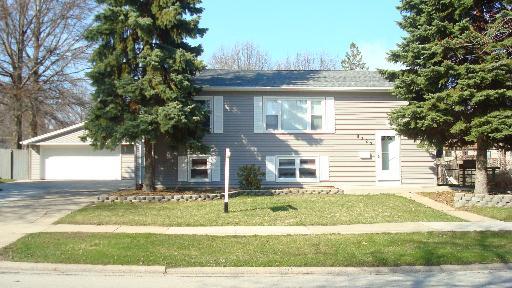 9222 W Fairway Dr., Orland Park, IL 60462