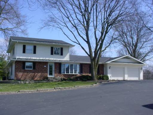 315 S Main St., Walnut, IL 61376