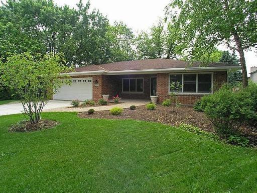 1217 N West St., Naperville, IL 60563