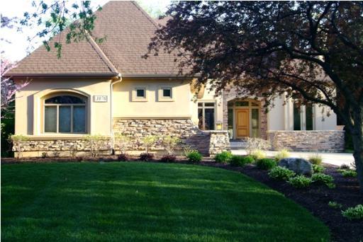 1076 E Prairie Ave., Naperville, IL 60540
