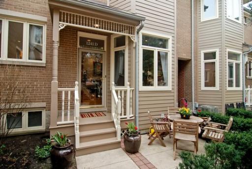 1241 W Fletcher St. #D, Chicago, IL 60657