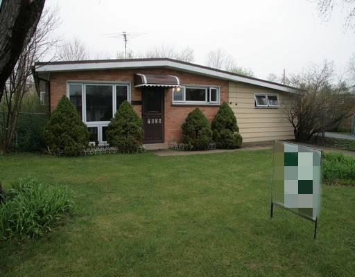 7838 W 98th Pl., Hickory Hills, IL 60457