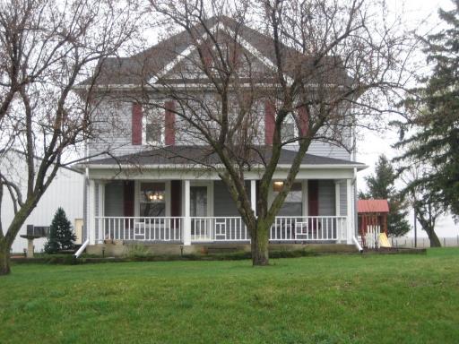 2385 Reynolds Rd., Ashton, IL 61006