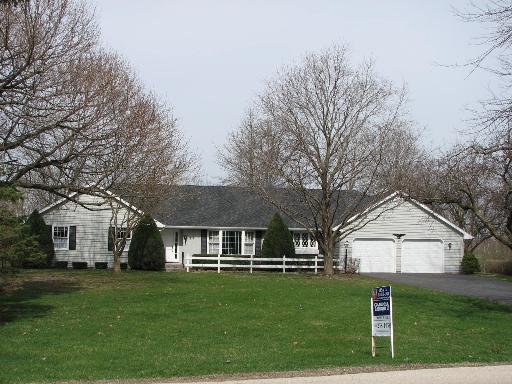 237 Edgebrook Dr., Sandwich, IL 60548
