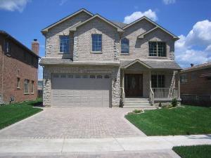 8204 W Oak Ave., Niles, IL 60714