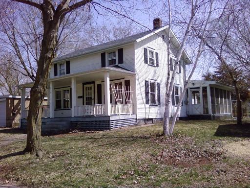 616 S Washington St., Lacon, IL 61540