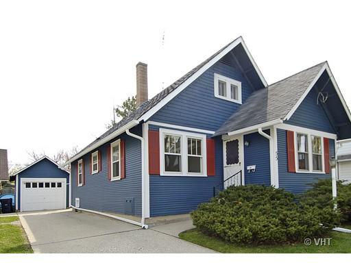 55 S Alfred Ave., Elgin, IL 60123
