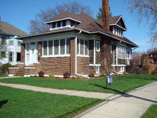 9100 Sherman Ave., Brookfield, IL 60513