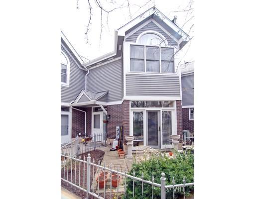 3341 N Racine Ave. #C, Chicago, IL 60657