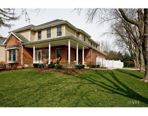 122 Holly Ave., Darien, IL 60561