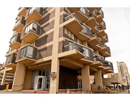 6166 N Sheridan Rd. #2K, Chicago, IL 60660