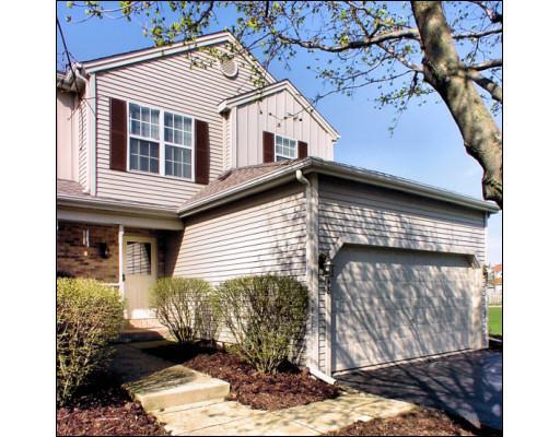 1548 Foxcroft Dr., Aurora, IL 60506