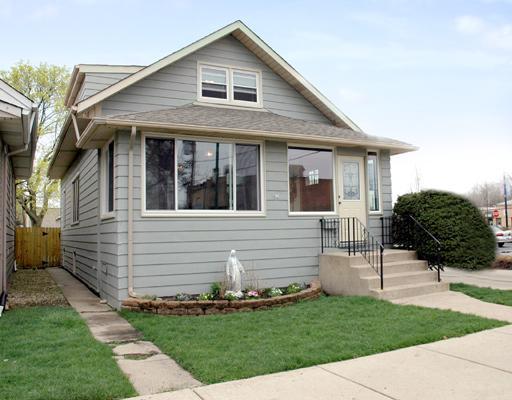 6300 W Huntington St., Chicago, IL 60646